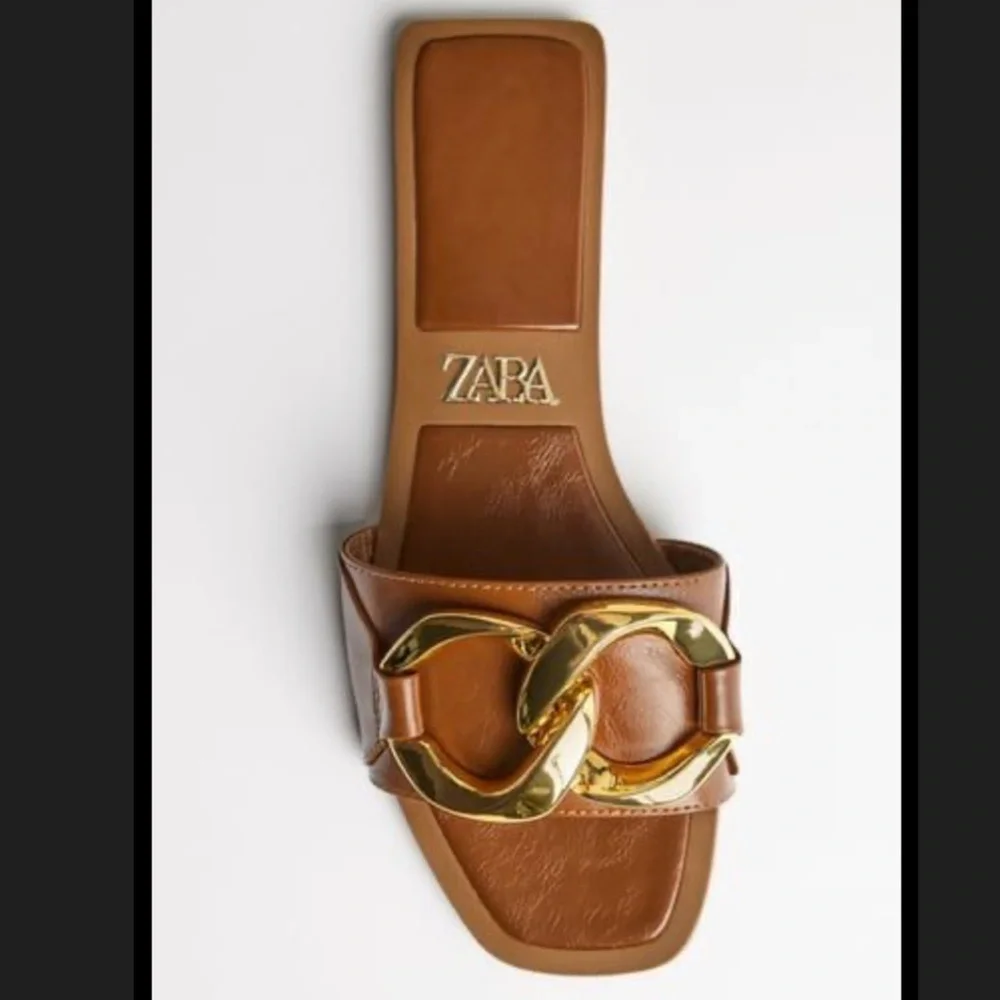 ZARA Brown Slides with Gold Chain Detail 40 - Picture 2 of 12